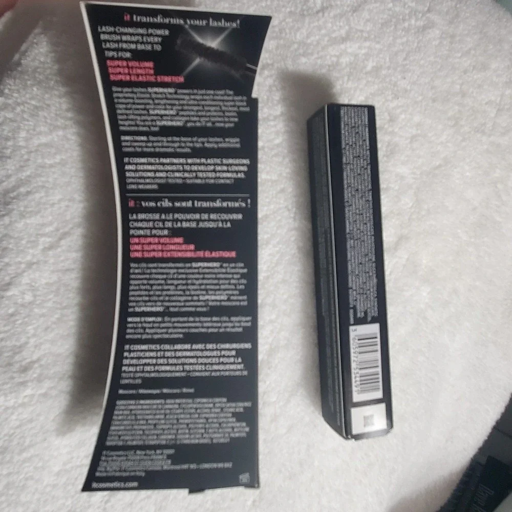 IT Cosmetics Superhero No-Tug Shadow Stick Silk Armor 0.05 oz/ and Black Mascara